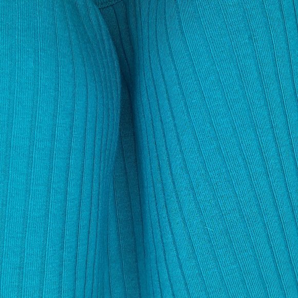 Petal Dew Ribbed Tank Built In Bra - Picture 4 of 4